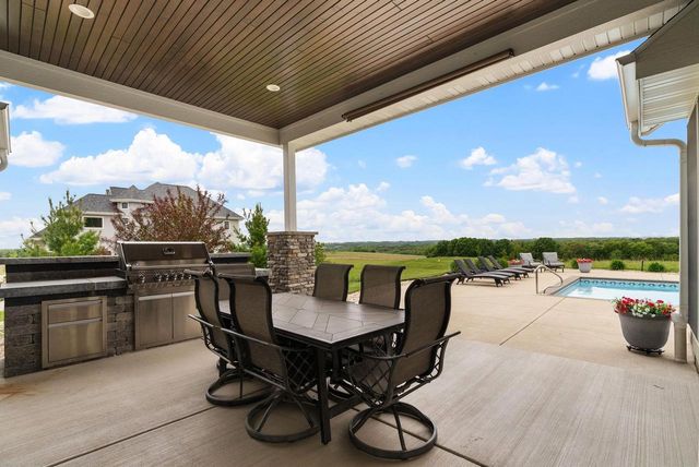 7606 Driftless Ridge Way, Verona, WI 53593