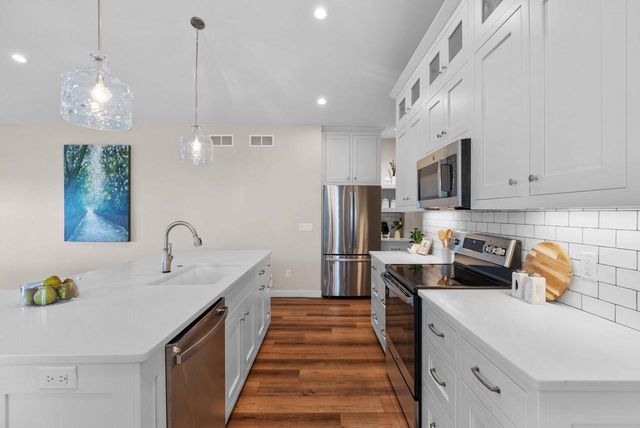 7606 Driftless Ridge Way, Verona, WI 53593