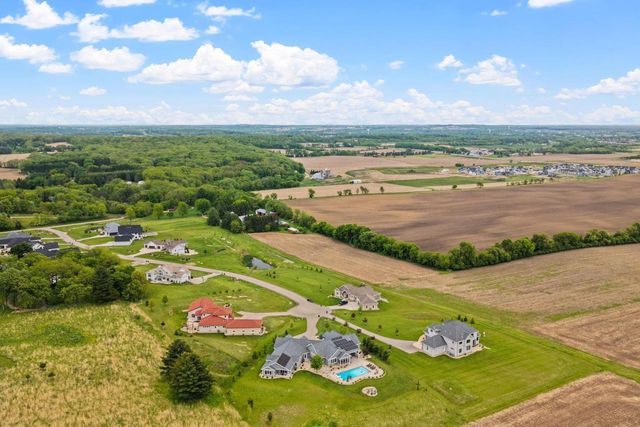 7606 Driftless Ridge Way, Verona, WI 53593