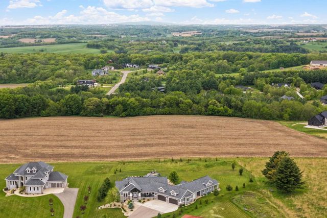 7606 Driftless Ridge Way, Verona, WI 53593