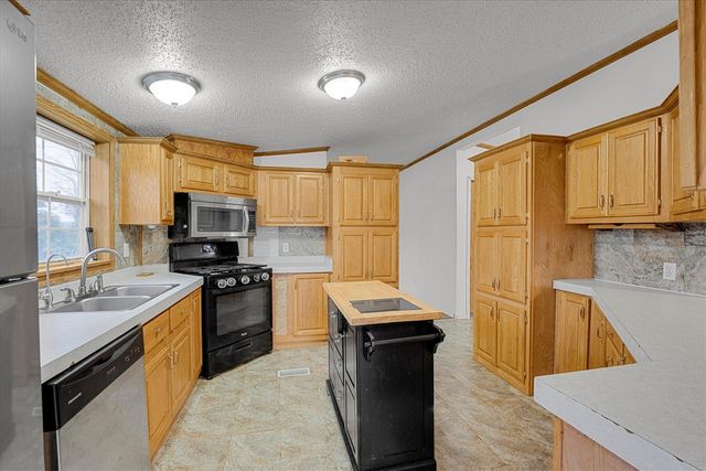 53950 Delong Road, Marcellus, MI 49067