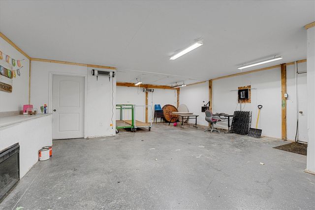 53950 Delong Road, Marcellus, MI 49067