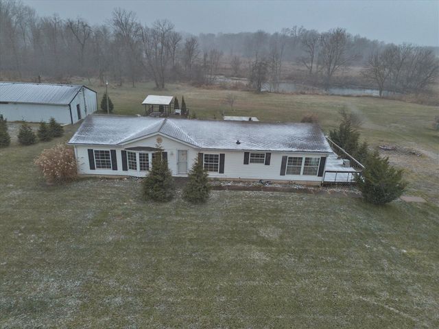 53950 Delong Road, Marcellus, MI 49067
