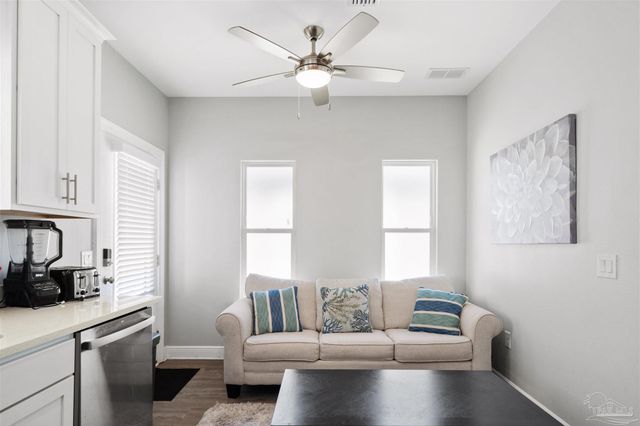 1141 W Romana St, Pensacola, FL 32502