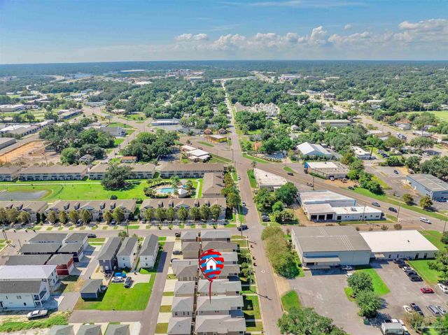 1141 W Romana St, Pensacola, FL 32502