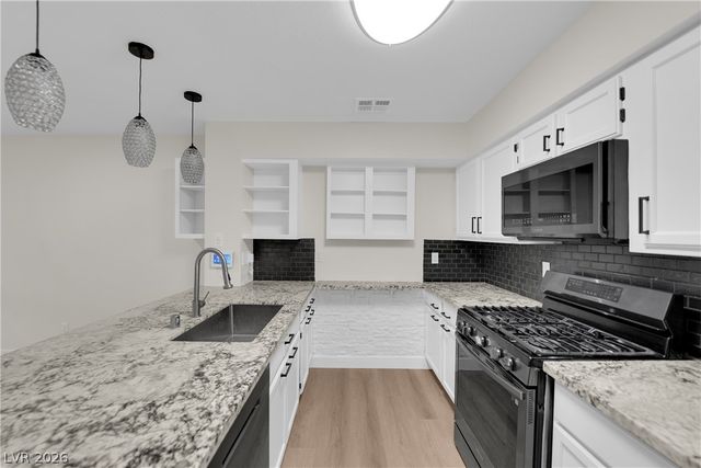 2133 Willowbury Drive A, Las Vegas, NV 89108