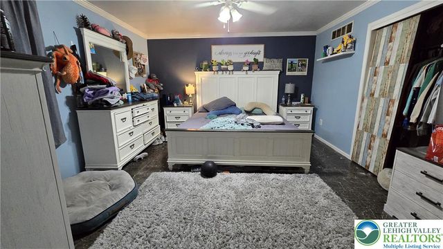 2013 Woodside Court, Salisbury Twp, PA 18103