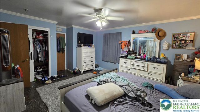 2013 Woodside Court, Salisbury Twp, PA 18103