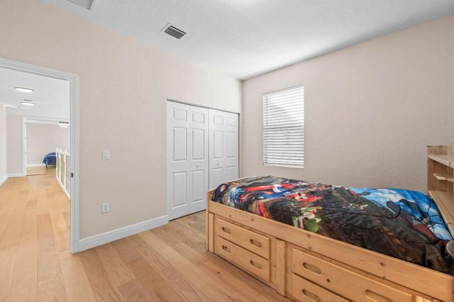 4096 Artesa Drive, Boynton Beach, FL 33436