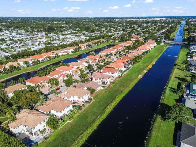 4096 Artesa Drive, Boynton Beach, FL 33436