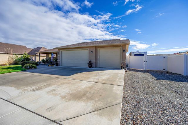 182 Night Hawk Drive, Grand Junction, CO 81503