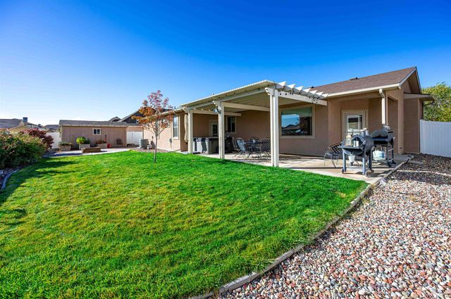 182 Night Hawk Drive, Grand Junction, CO 81503