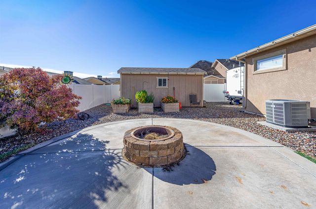 182 Night Hawk Drive, Grand Junction, CO 81503