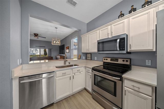 906 CALABRIA AVENUE, Davenport, FL 33897