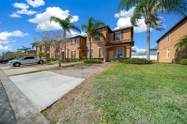 906 CALABRIA AVENUE, Davenport, FL 33897