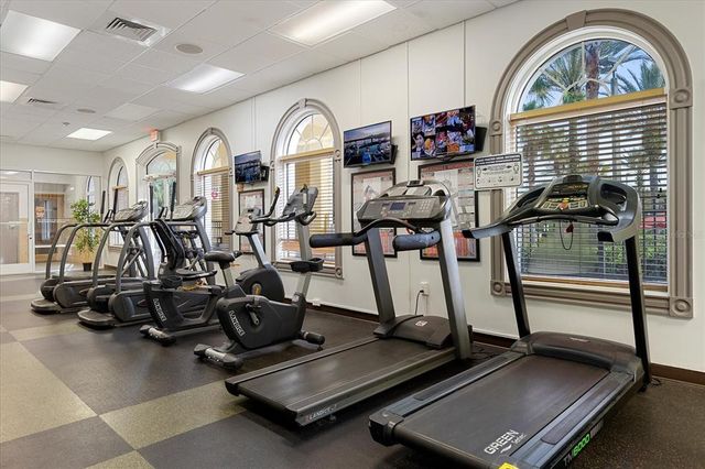 906 CALABRIA AVENUE, Davenport, FL 33897
