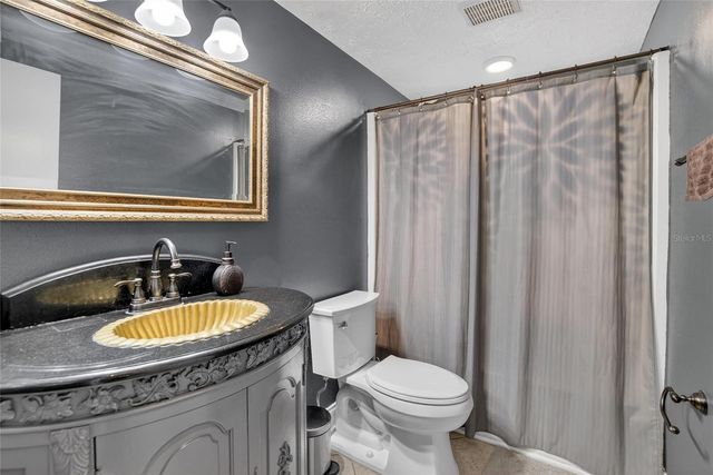 6424 ROCKPOINTE DRIVE, Tampa, FL 33634