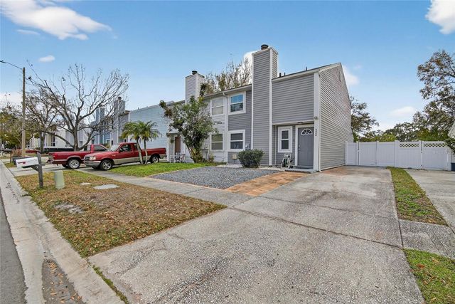 6424 ROCKPOINTE DRIVE, Tampa, FL 33634