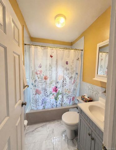 21724 121st Avenue, Cambria Heights, NY 11411