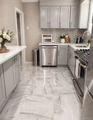 21724 121st Avenue, Cambria Heights, NY 11411