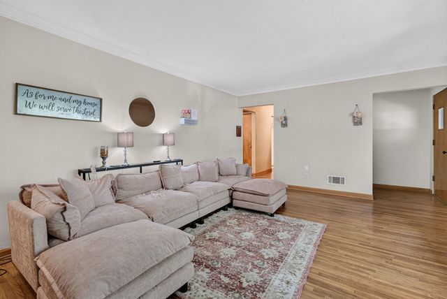 22328 S Carrie Avenue, Channahon, IL 60410