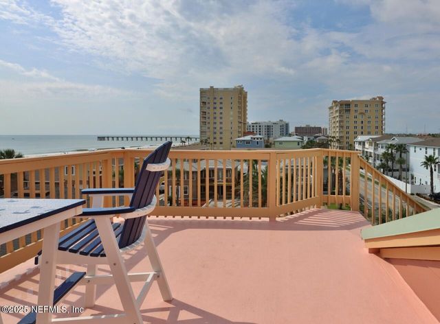 1111 1ST Street N, Jacksonville Beach, FL 32250