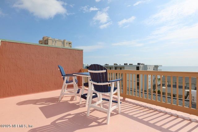 1111 1ST Street N, Jacksonville Beach, FL 32250