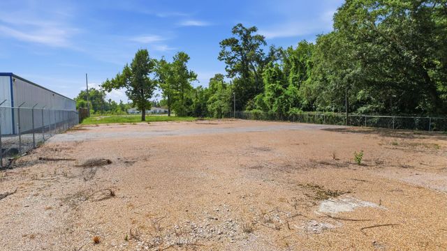 24477 Sorters Road, Porter, TX 77365