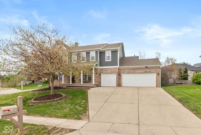 9756 Scotch Pine Court, Fishers, IN 46037