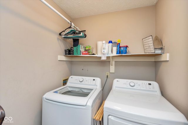 9756 Scotch Pine Court, Fishers, IN 46037