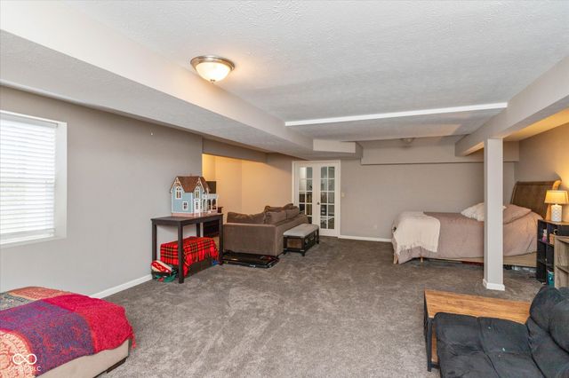 9756 Scotch Pine Court, Fishers, IN 46037