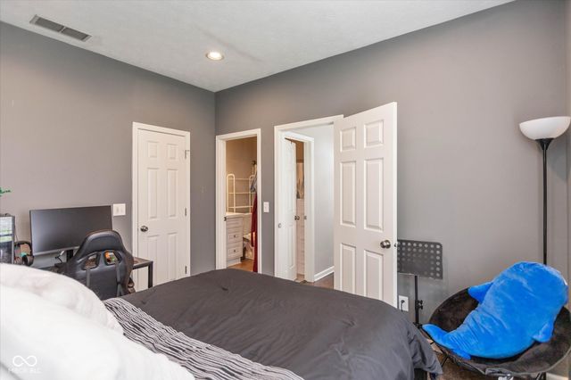 9756 Scotch Pine Court, Fishers, IN 46037