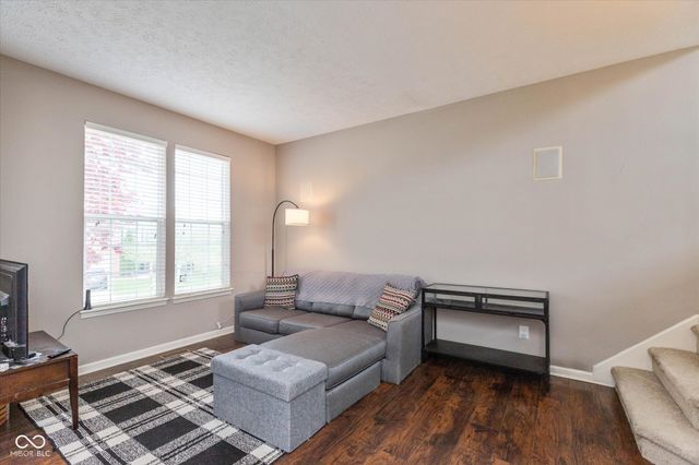 9756 Scotch Pine Court, Fishers, IN 46037