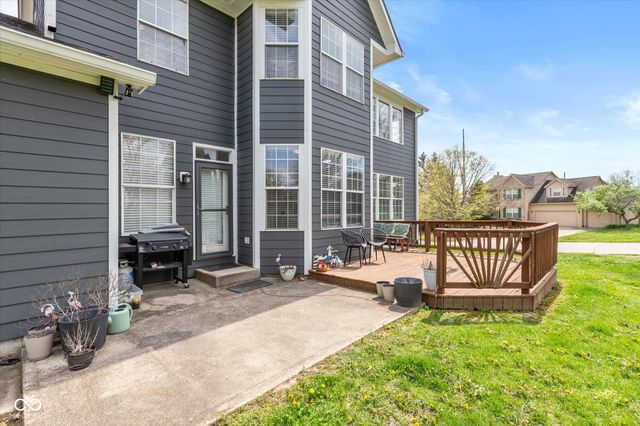 9756 Scotch Pine Court, Fishers, IN 46037