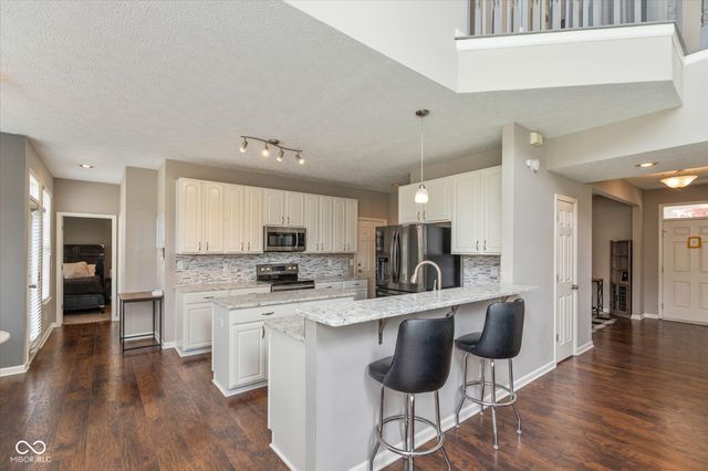 9756 Scotch Pine Court, Fishers, IN 46037