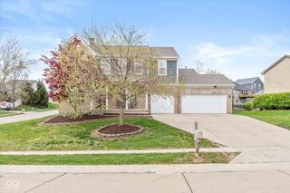 9756 Scotch Pine Court, Fishers, IN 46037
