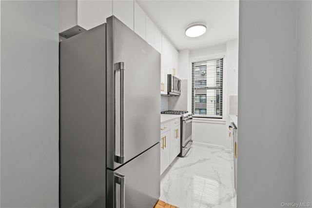 9825 64th Road 1D, Rego Park, NY 11374