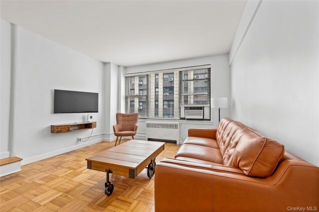 9825 64th Road 1D, Rego Park, NY 11374