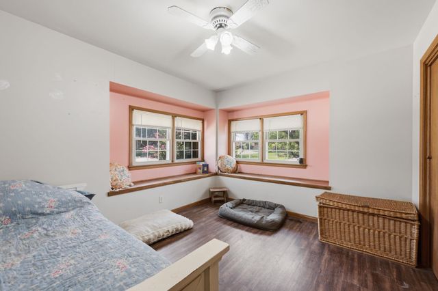 3075 W River Park Dr, Wichita, KS 67203