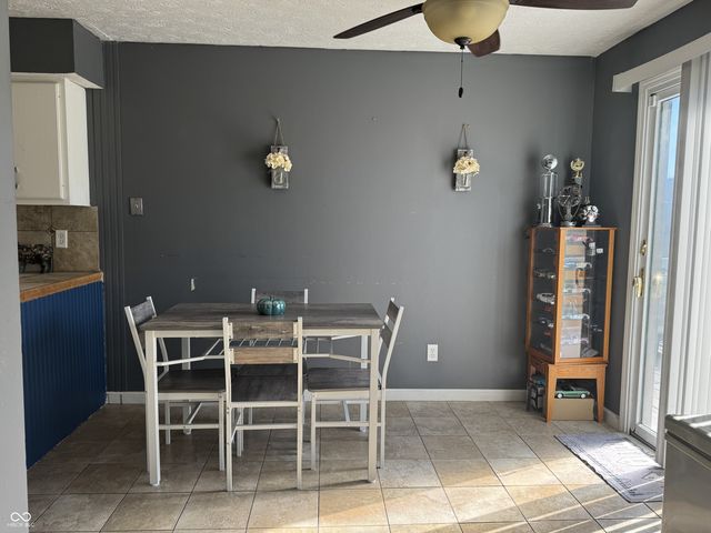 1255 E Longwood, Shelbyville, IN 46176