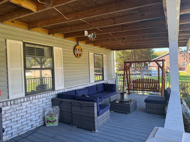 1255 E Longwood, Shelbyville, IN 46176