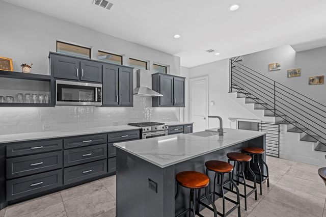 3317 Arlington Street, Houston, TX 77018