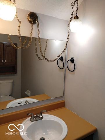 7434 Melanie Lane, Indianapolis, IN 46217