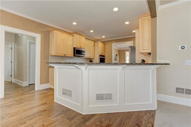 210 Golf Crest Drive, Acworth, GA 30101