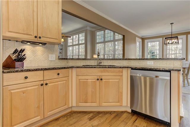 210 Golf Crest Drive, Acworth, GA 30101