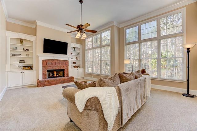 210 Golf Crest Drive, Acworth, GA 30101