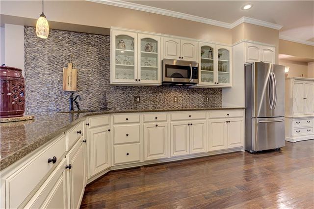 210 Golf Crest Drive, Acworth, GA 30101