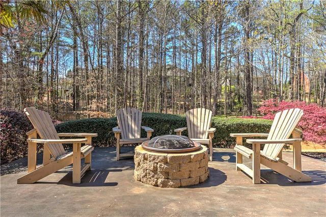 210 Golf Crest Drive, Acworth, GA 30101