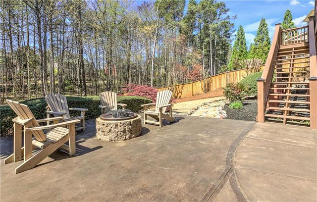 210 Golf Crest Drive, Acworth, GA 30101