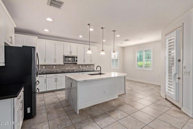 35020 N OPEN RANGE Drive, San Tan Valley, AZ 85144